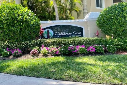 9207-284 Village Blvd, Tequesta, FL, 33469-5309 | Card Image