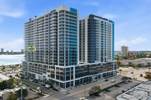 1205-220 Lake Shore Dr, Lake Park, FL, 33403-3605 | Card Image