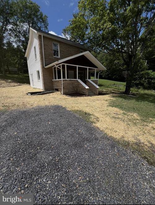 19402 Old Dans Rock Rd Sw, FROSTBURG, MD, 21532-3930 | Card Image