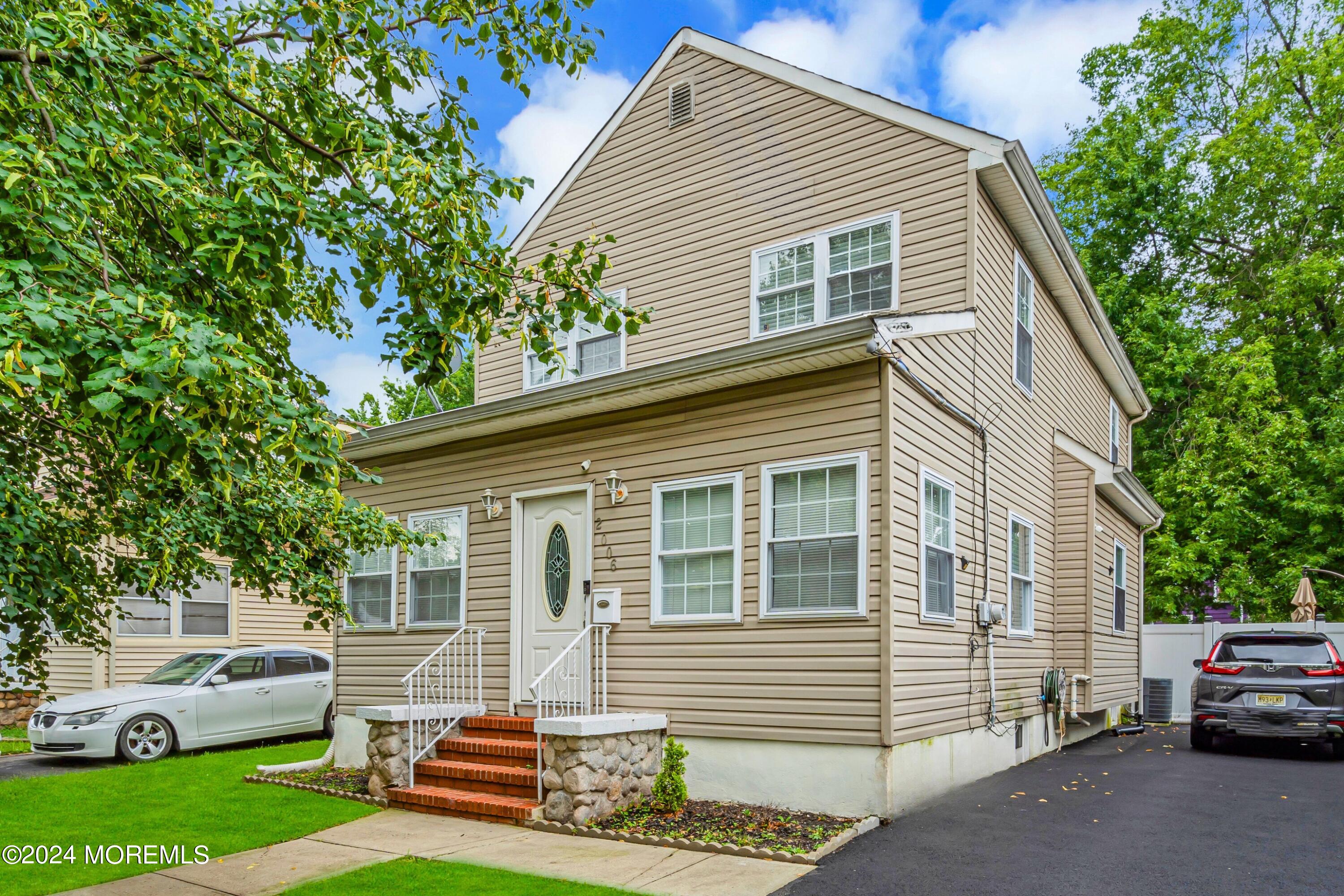 Henry St, Rahway, NJ 07065