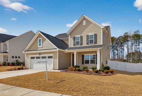 318 Ber Creek Dr, Fuquay Varina, NC, 27526-4592 | Card Image