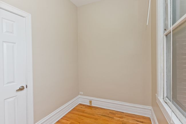 APT-2F - 1431 W Belmont Ave, Home with 2 bedrooms, 2 bathrooms and 1 parking in CHICAGO IL | Image 7