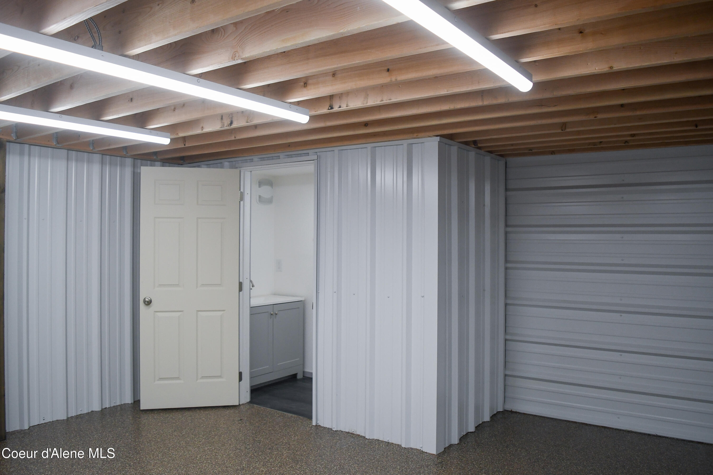 Commercial Sale in Sandpoint 3