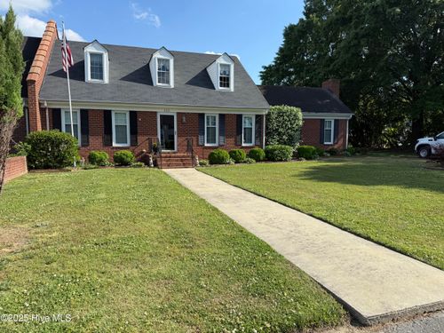 2210 Nash Pl N, Wilson, NC, 27896-1711 | Card Image