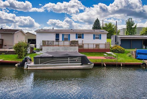 260 Lane 103 Crooked Lk, Angola, IN, 46703-9156 | Card Image