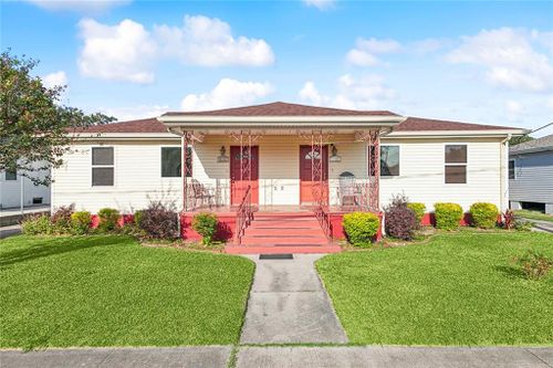 410-12 Community Street, Arabi, LA, 70032 | Card Image