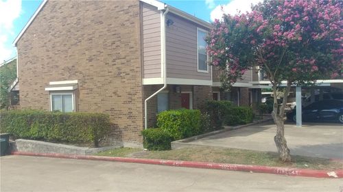 3b-2018 W Rundberg Ln, Austin, TX, 78758-5971 | Card Image