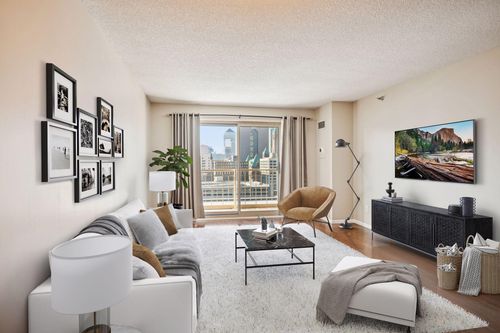 1306-401 S 1st St, Minneapolis, MN, 55401-2569 | Card Image