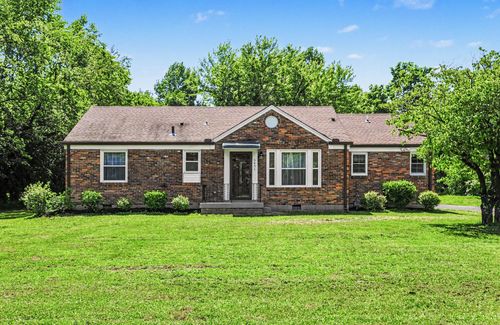 5451 Buena Vista Rd, Whites Creek, TN, 37189-9066 | Card Image