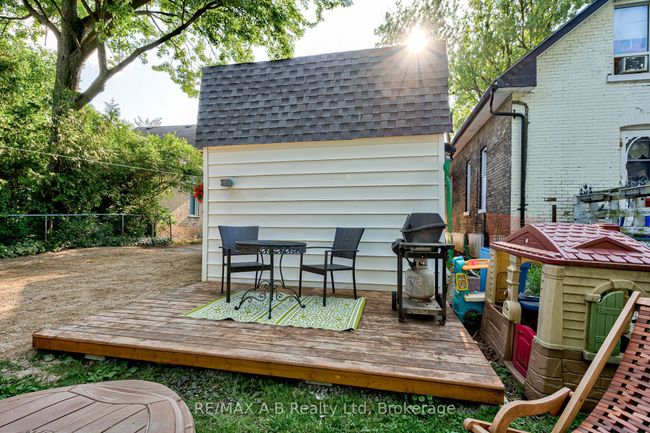 239 Nile St, House other with 4 bedrooms, 2 bathrooms and 8 parking in Stratford ON | Image 42
