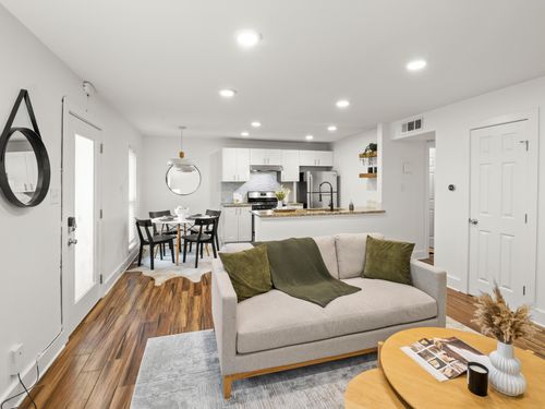 110-5820 Berkman Dr, Austin, TX, 78723-2602 | Card Image