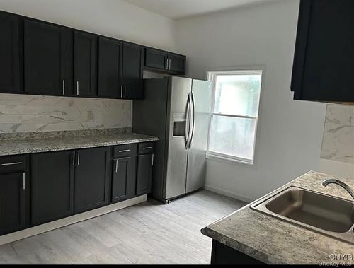 1st-114 Fitch St, Syracuse, NY, 13204-3810 | Card Image