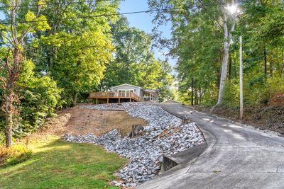 212 Lands End Rd, House other with 3 bedrooms, 2 bathrooms and null parking in Cadiz KY | Image 1