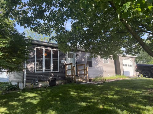 102 Northview Dr, Valparaiso, IN, 46383 | Card Image