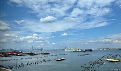 apt-5b-10 Bay Street Lndg, Staten Island, NY, 10301-2532 | Card Image