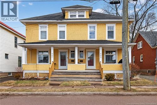 425 Lutz St, Moncton, NB, E1C5H2 | Card Image