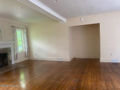 1293 Main St, Andrews, NC, 28901-6209 | Card Image