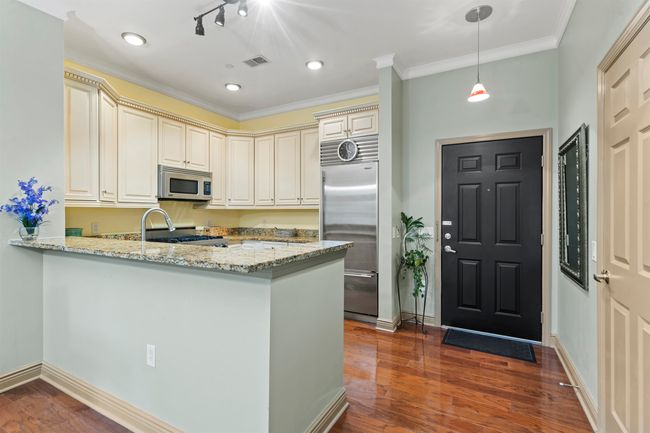 APT-120 - 7400 River Rd, Condo with 2 bedrooms, 2 bathrooms and null parking in North Bergen NJ | Image 5