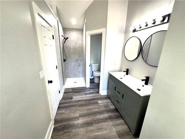 5391 Fox Valley Trce, House other with 3 bedrooms, 2 bathrooms and 4 parking in Stone Mountain GA | Image 4