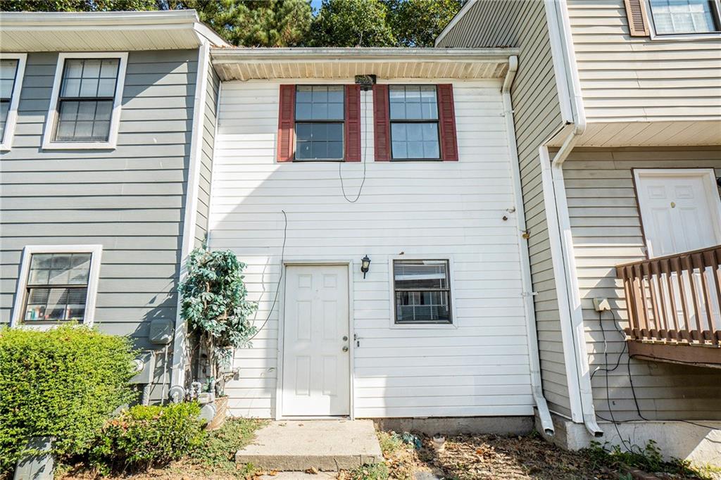 Oakhill Cir, Austell, GA 30168