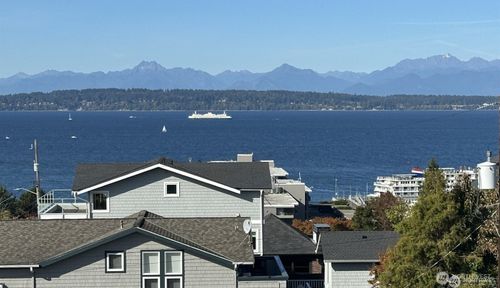 3448 Nw 65th St, Seattle, WA, 98117-6017 | Card Image