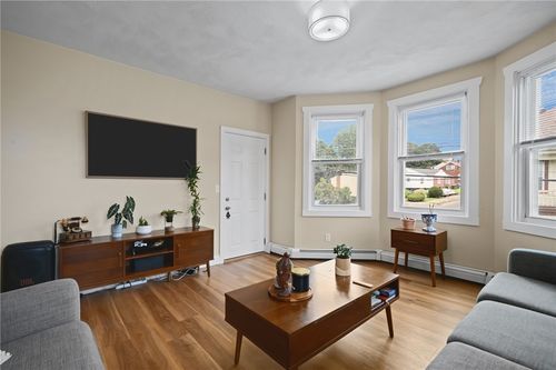 2-81 Ledge Street, Providence, RI, 02904 | Card Image