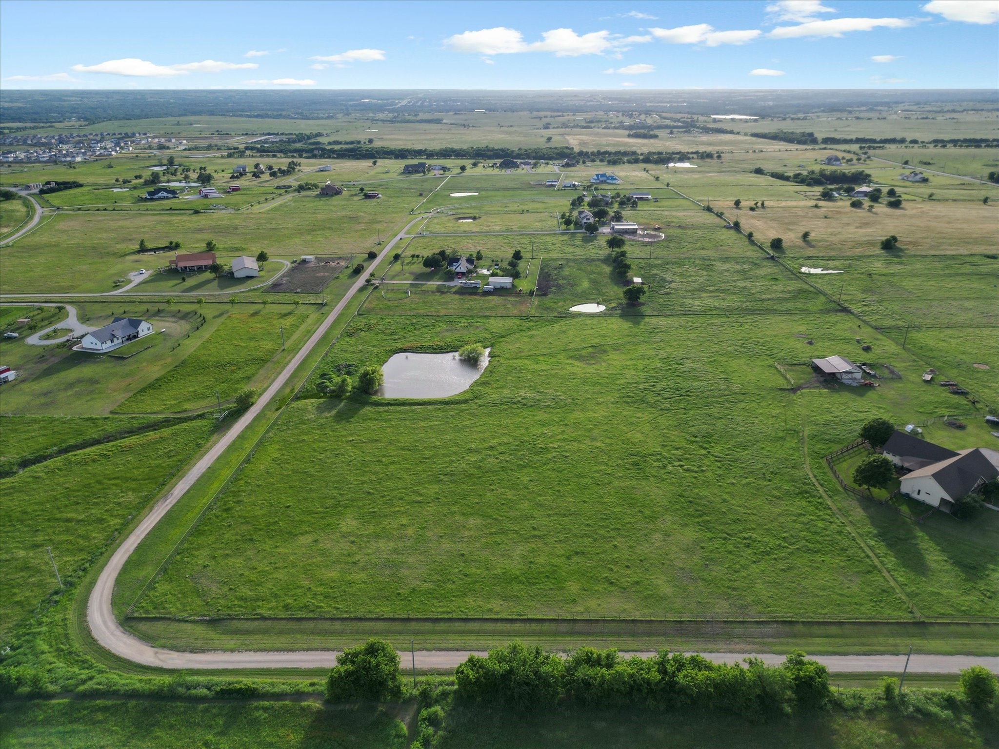 Land in Krum 4