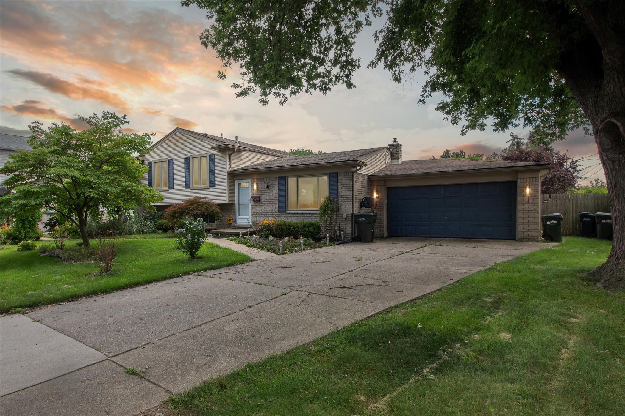 Cocoa Ct, Sterling Heights, MI 48312