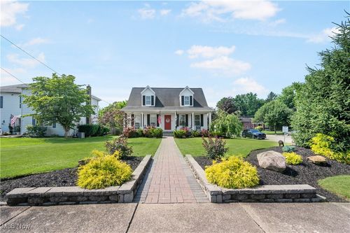 201 Wooster Street Ne, Navarre, OH, 44662 | Card Image
