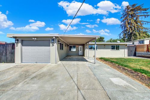 14 Joan Dr, American Canyon, CA, 94503-1072 | Card Image