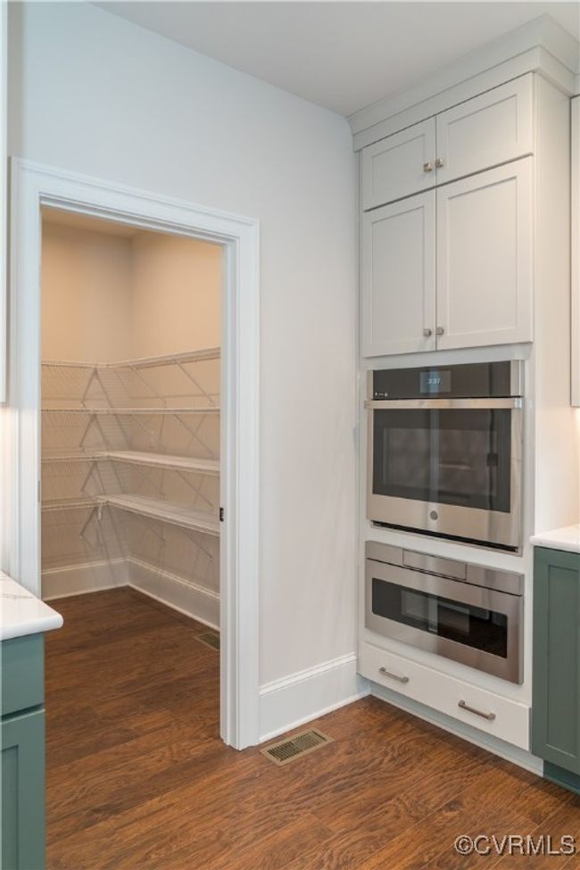 12543 N Readers Ln, House other with 4 bedrooms, 5 bathrooms and null parking in Manakin Sabot VA | Image 12