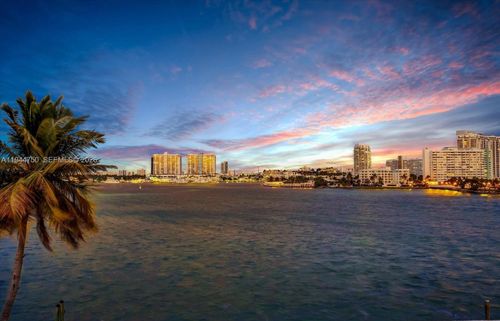 333 E Rivo Alto Dr, Miami Beach, FL, 33139-1249 | Card Image