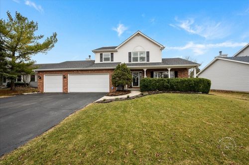 321 Jake Ln, Hampshire, IL, 60140-8366 | Card Image