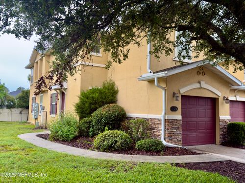 2304 Sunset Bluff Dr, JACKSONVILLE, FL, 32216-4702 | Card Image