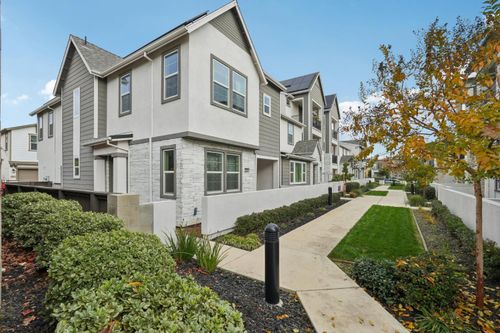 3081 Windwalker Walk, Sacramento, CA, 95833-4447 | Card Image