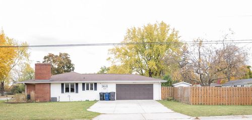 3610 Sunnyslope Street, ALLOUEZ, WI, 54301 | Card Image