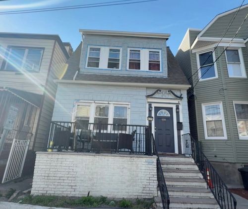 605 Garfield Ave, Jersey City, NJ, 07305-4121 | Card Image