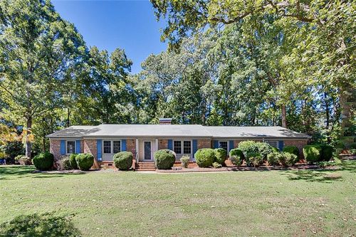 3185 Forest Dr, Randleman, NC, 27317-7462 | Card Image
