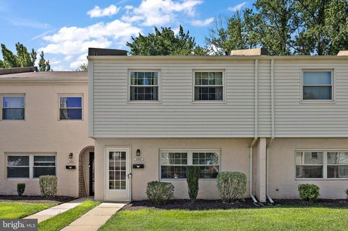 2105-2105 Chelmsford Cir, NEWARK, DE, 19713-2912 | Card Image