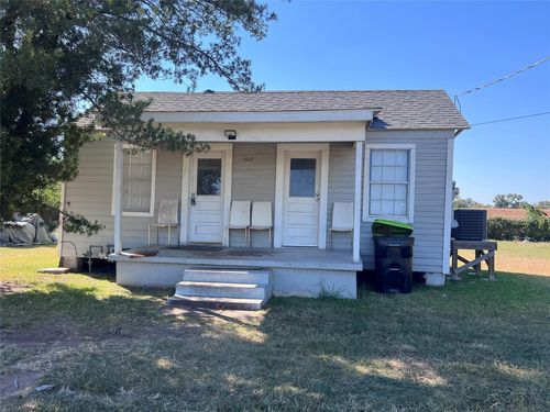 507 Harrison Ln, Wharton, TX, 77488-3613 | Card Image