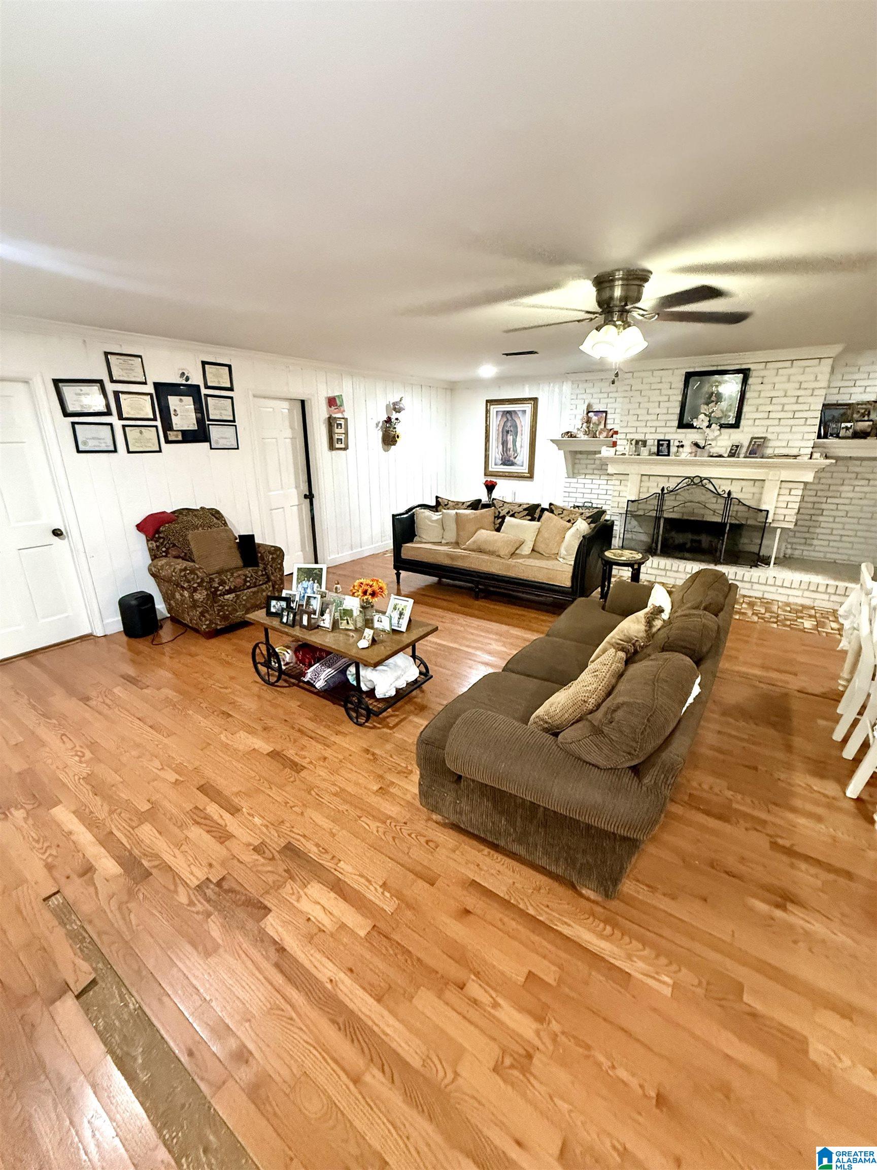 Residential in CENTER POINT 2
