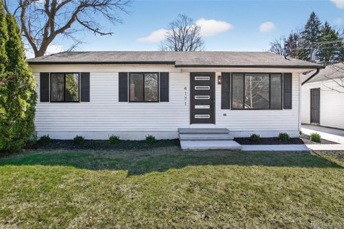 4171 Mapleleaf Rd, Waterford, MI, 48328-4064 | Card Image