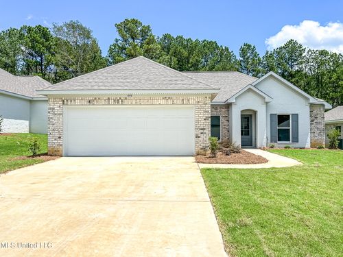 959 Riverside Ln, Pearl, MS, 39208-1204 | Card Image