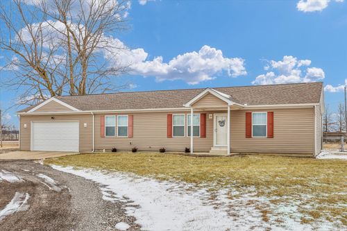 12925 Kickapoo Park Road, Oakwood, IL, 61858 | Card Image