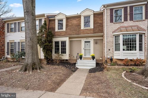 9637 Scotch Haven Dr, VIENNA, VA, 22181-6128 | Card Image