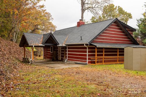 523 Sundown Dr, Franklin, NC, 28734-0685 | Card Image