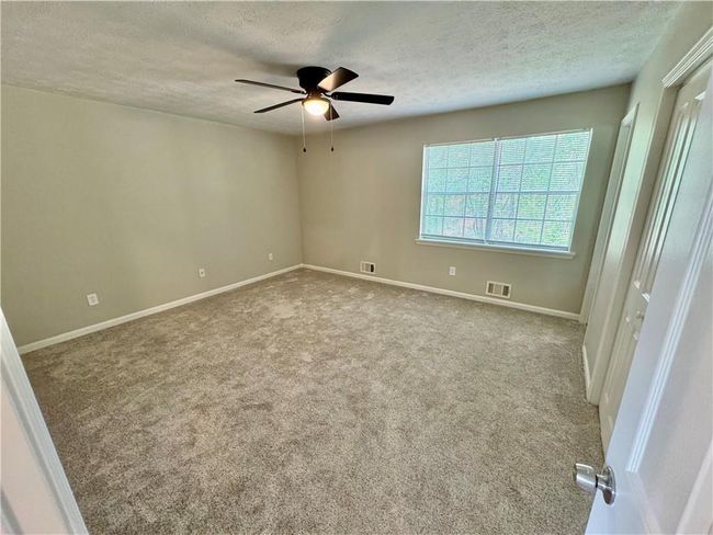 6061 Tina Ln, House other with 3 bedrooms, 2 bathrooms and null parking in Rex GA | Image 7