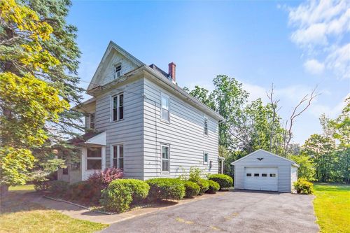 11 Sackett St, Seneca Falls, NY, 13148-1703 | Card Image