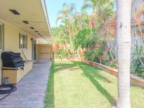1-305 S Federal Hwy, Lake Worth Beach, FL, 33460-4674 | Card Image