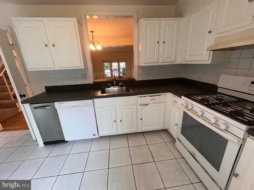10483 Malone Ct, FAIRFAX, VA, 22032-2378 | Card Image
